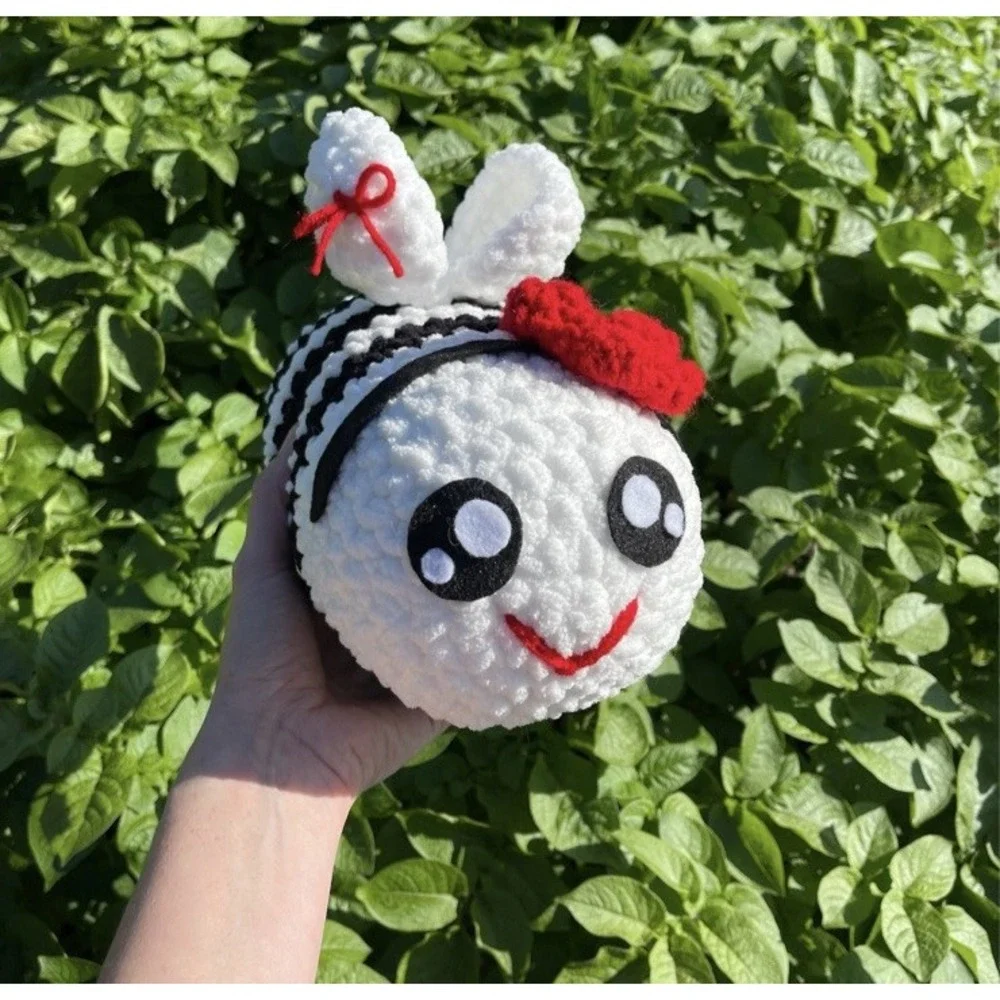 Crochet Bee Rose Red Moira Black White Striped Plush Plushie Squishy Stress Ball